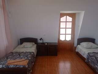 Гостиница Коралл Головинка Двухместный номер с 2 двуспальными кроватями-1